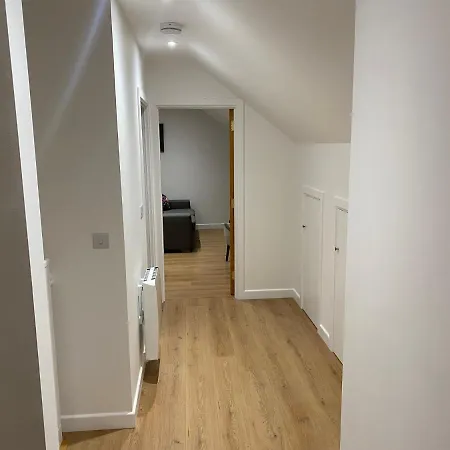 Harrys Place Apartment *